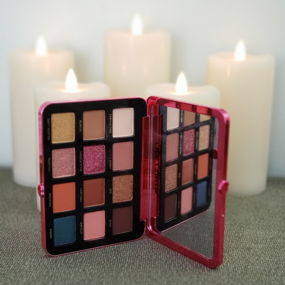 Too Faced eyeshadow palette